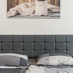 Haus Sonnenschein *